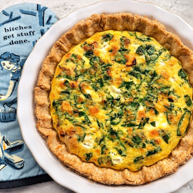 Golden, flaky, and filled with all the cozy flavors of the season 🍂🥧

This Roasted Squash, Spinach & Goat Cheese Quiche brings together sweet, caramelized squash, fresh spinach, and creamy, tangy goat cheese in a savory, herby egg custard.

Perfect for weekend brunch, an easy lunch, or a cozy vegetarian dinner. And yes, the leftovers are just as good! 🤍

✨ Save this recipe for your next brunch!
🔗 https://fullbloombites.com/roasted-squash-spinach-goat-cheese-quiche/

#FullBloomBites #Quiche #QuicheRecipe #VegetarianRecipes #BrunchRecipes #ButternutSquash #GoatCheese #SeasonalRecipes #HomemadeFood #EasyMealIdeas
